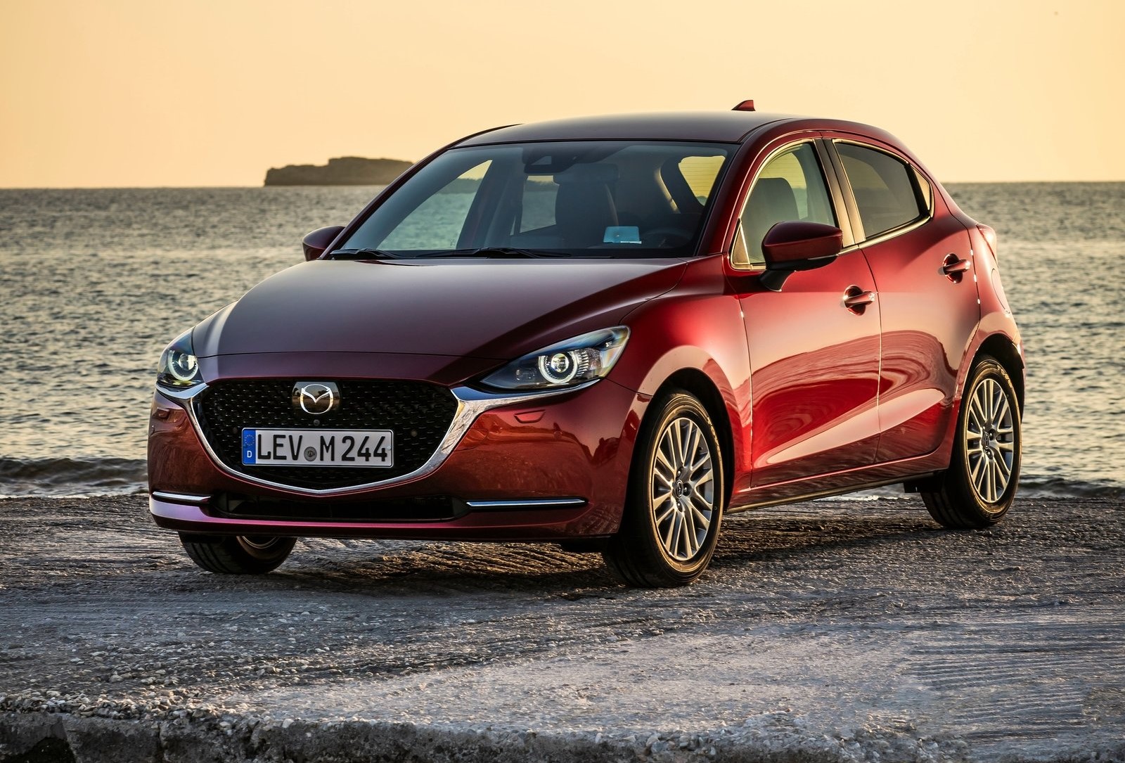 Mazda 2 / 16.000 euros