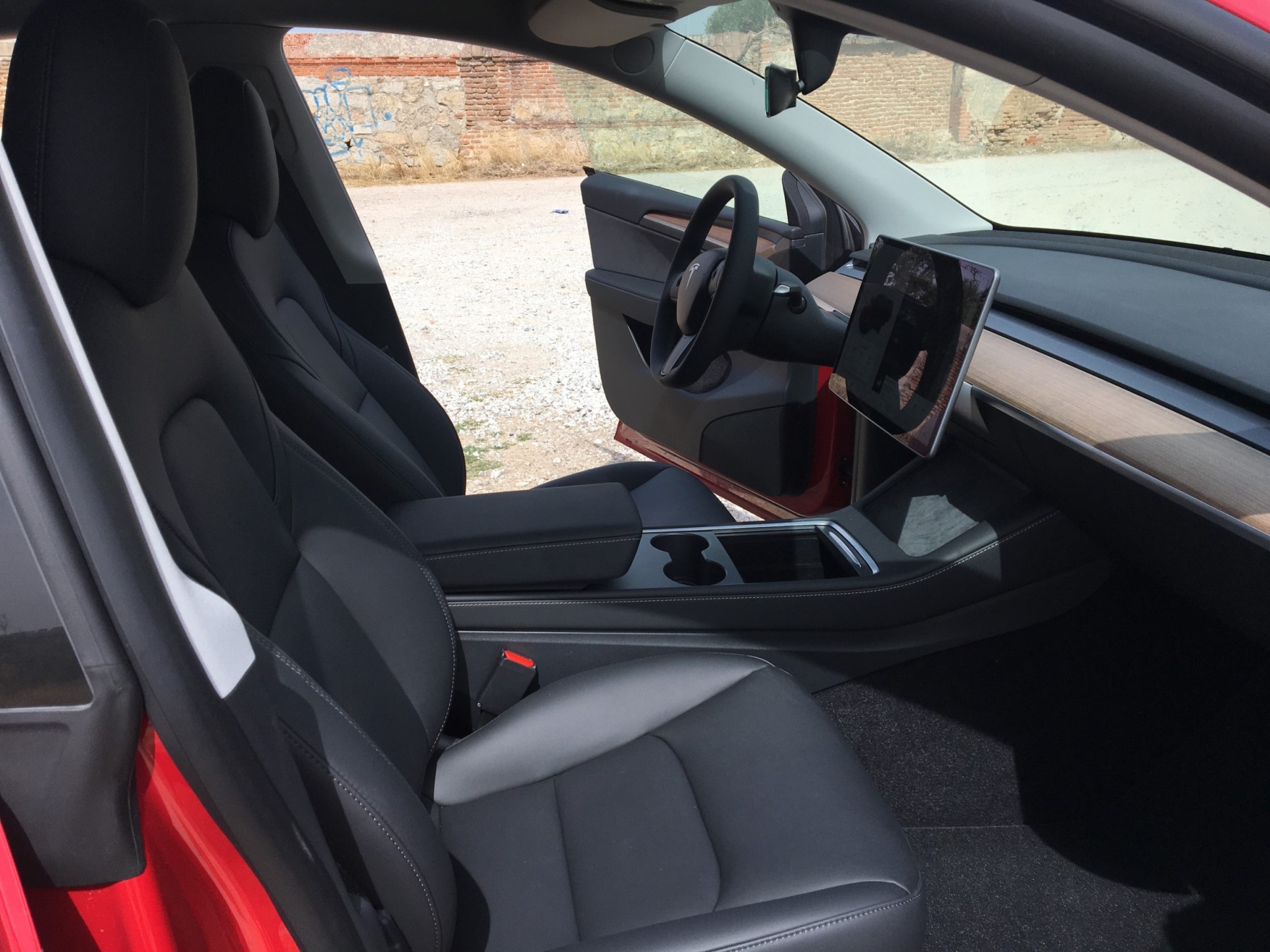 Tesla Model Y / Plazas delanteras