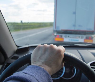 Límite de velocidad para adelantar