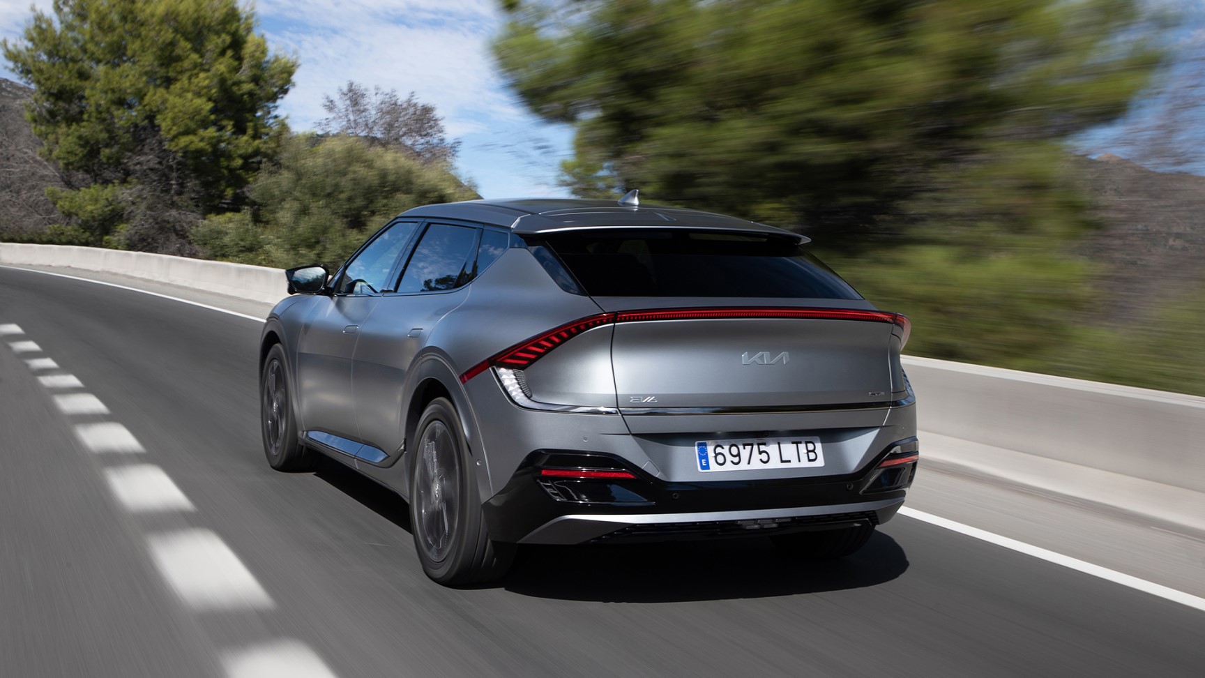 Kia EV6 / Versiones con tracción trasera (170 y 229 CV) y 4x4 (229 y 325 CV)