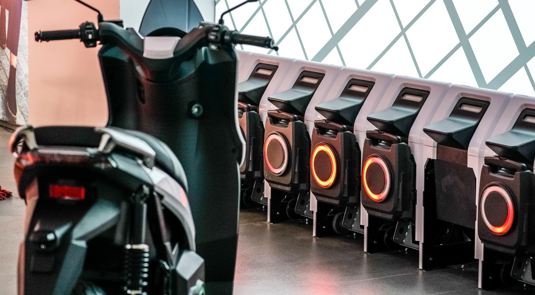 Battery Station de Silence