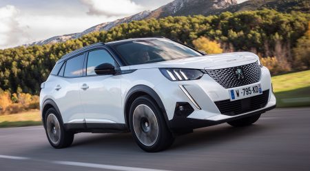 Peugeot e-2008 // Desde 36.450 euros