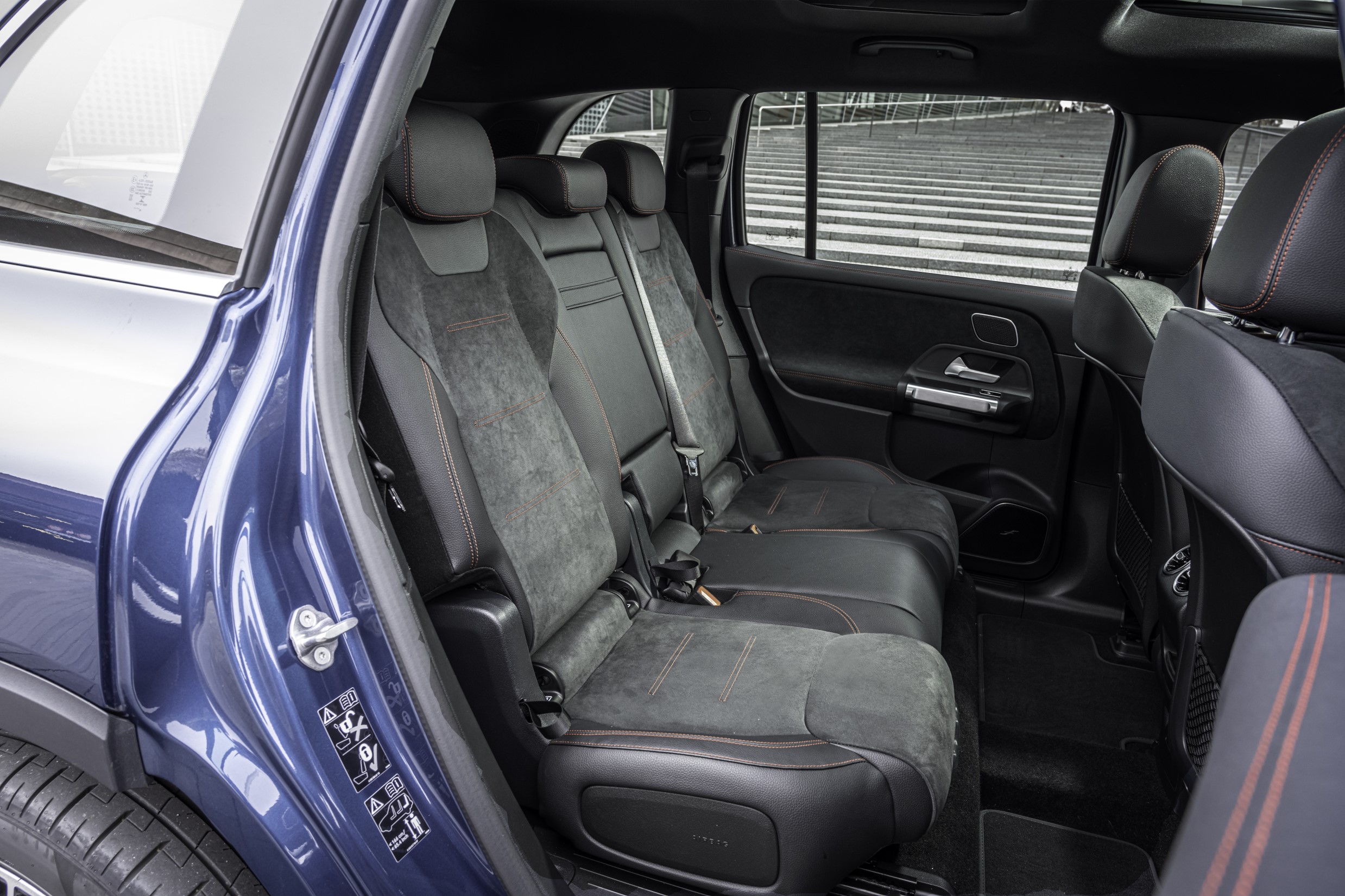 Mercedes EQB / Segunda fila