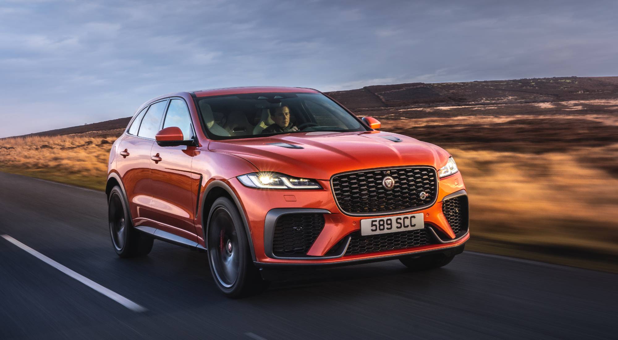 Jaguar F-Pace SVR