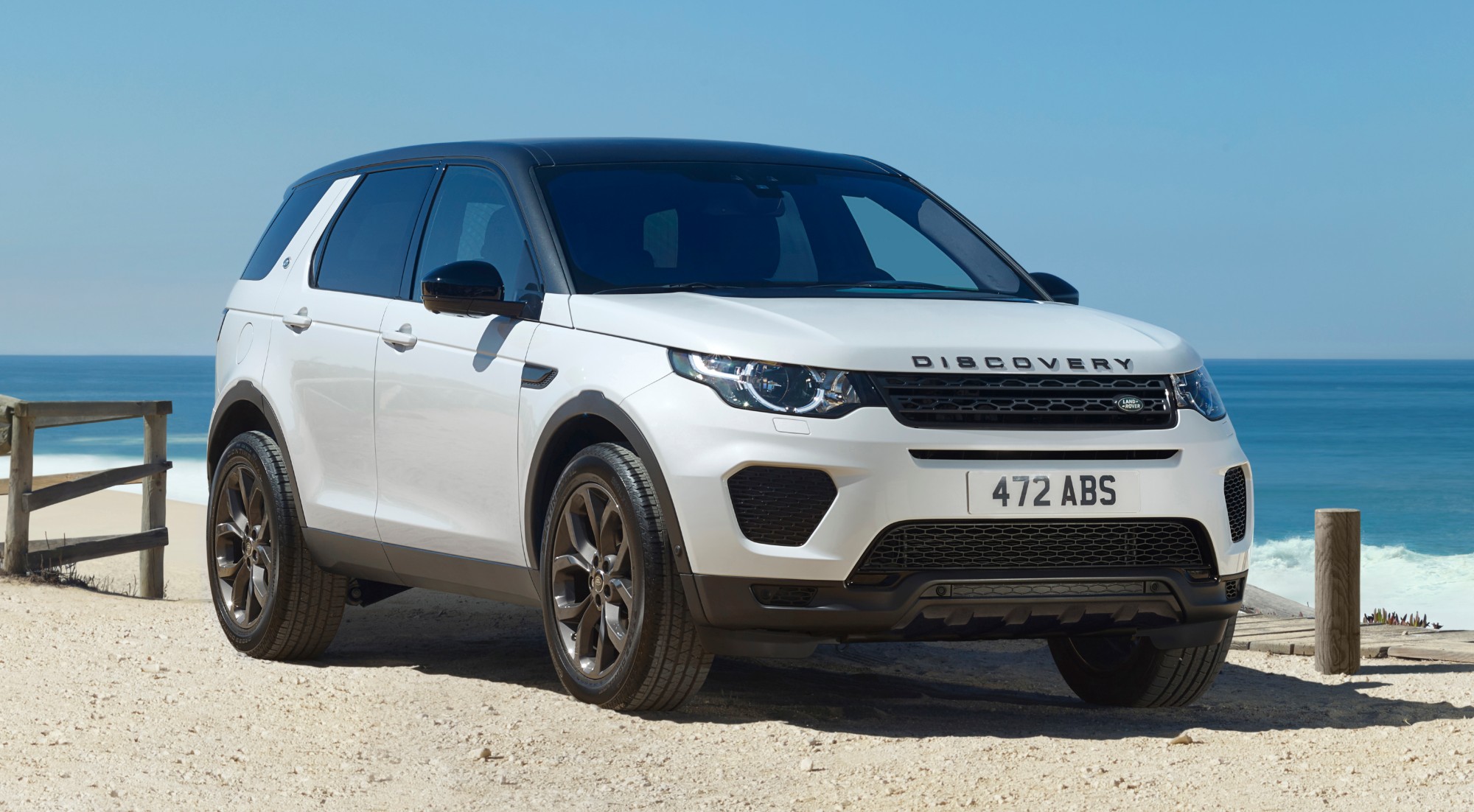 Land Rover Discovery Sport // 44.960 euros