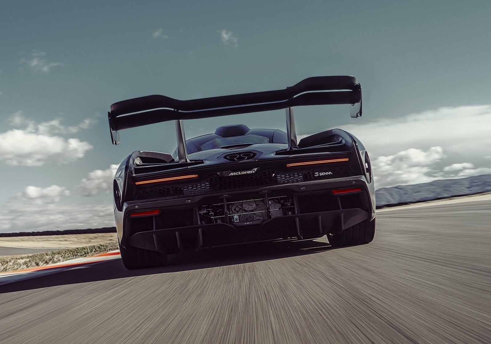 McLaren Senna 2019 / 28,5 metros