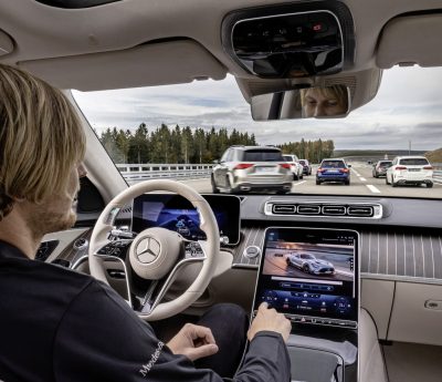 Mercedes piloto automático