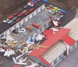 fábrica GM Corvette tornado