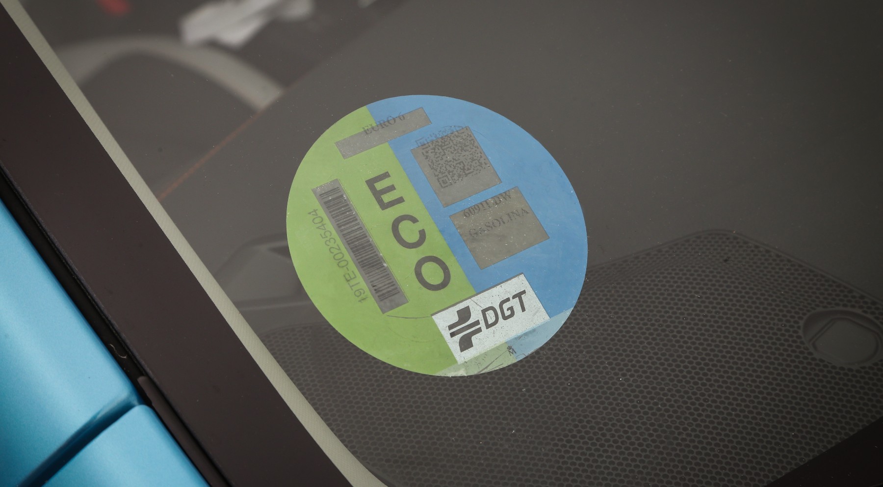 Comprobar pegatina DGT