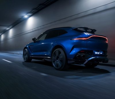 Aston Martin DBX 707