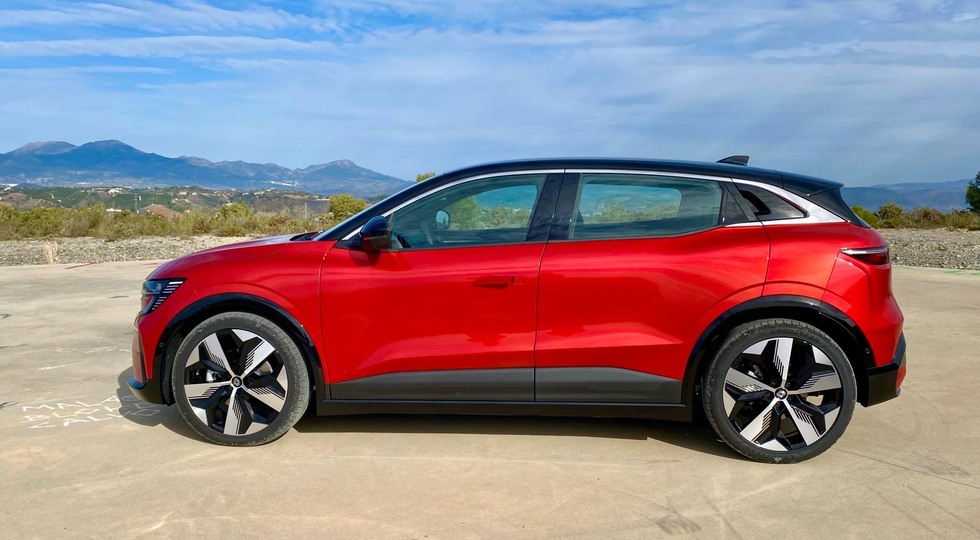 Renault Megane E-Tech 100% eléctrico