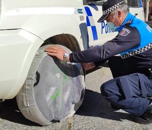 Cómo colocar las cadenas de nieve textiles