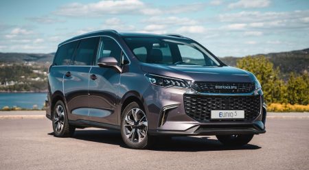 Coches chinos en España