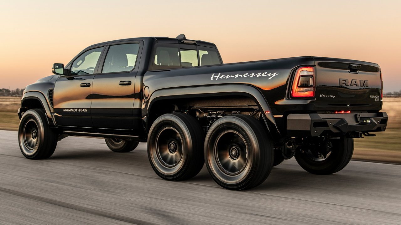 Hennessey Mammoth 1000 6×6 TRX
