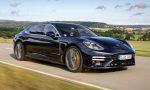 Un Porsche Panamera nuevo por 17.000 euros