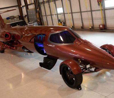 Un concesionario de Mitsubishi vende un jet limusina por casi 4 millones