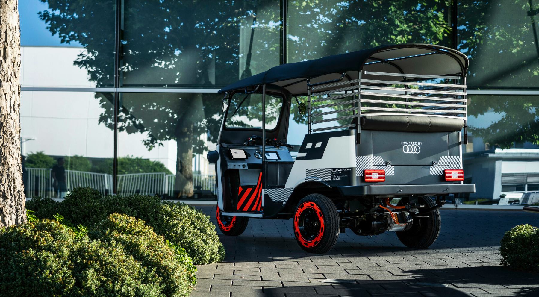 Tuk-tuk Audi