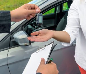 precio coche alquiler