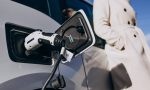 ¿Existen coches eléctricos que no se enchufan?