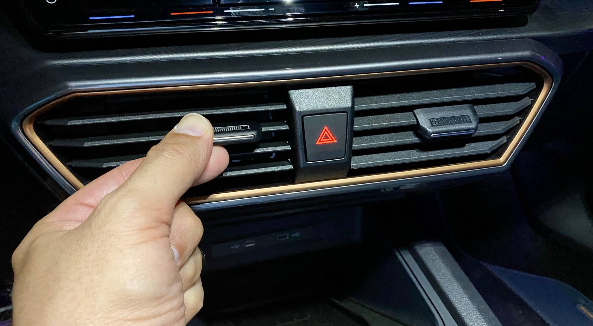 salidas aireacion aire acondicionado (1)