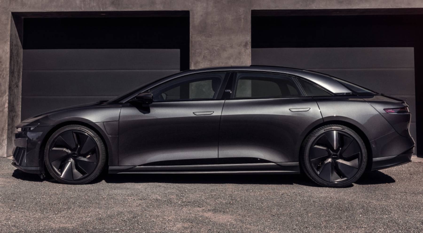 Lucid Air Stealth Edition