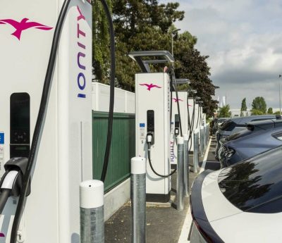 Coches eléctricos recarga