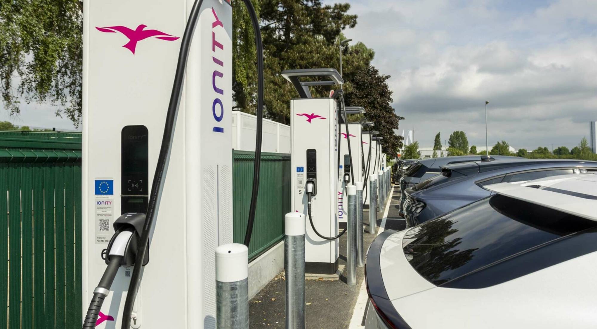 Coches eléctricos recarga