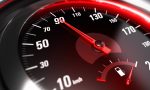 ¿Cuánto miente el velocímetro?