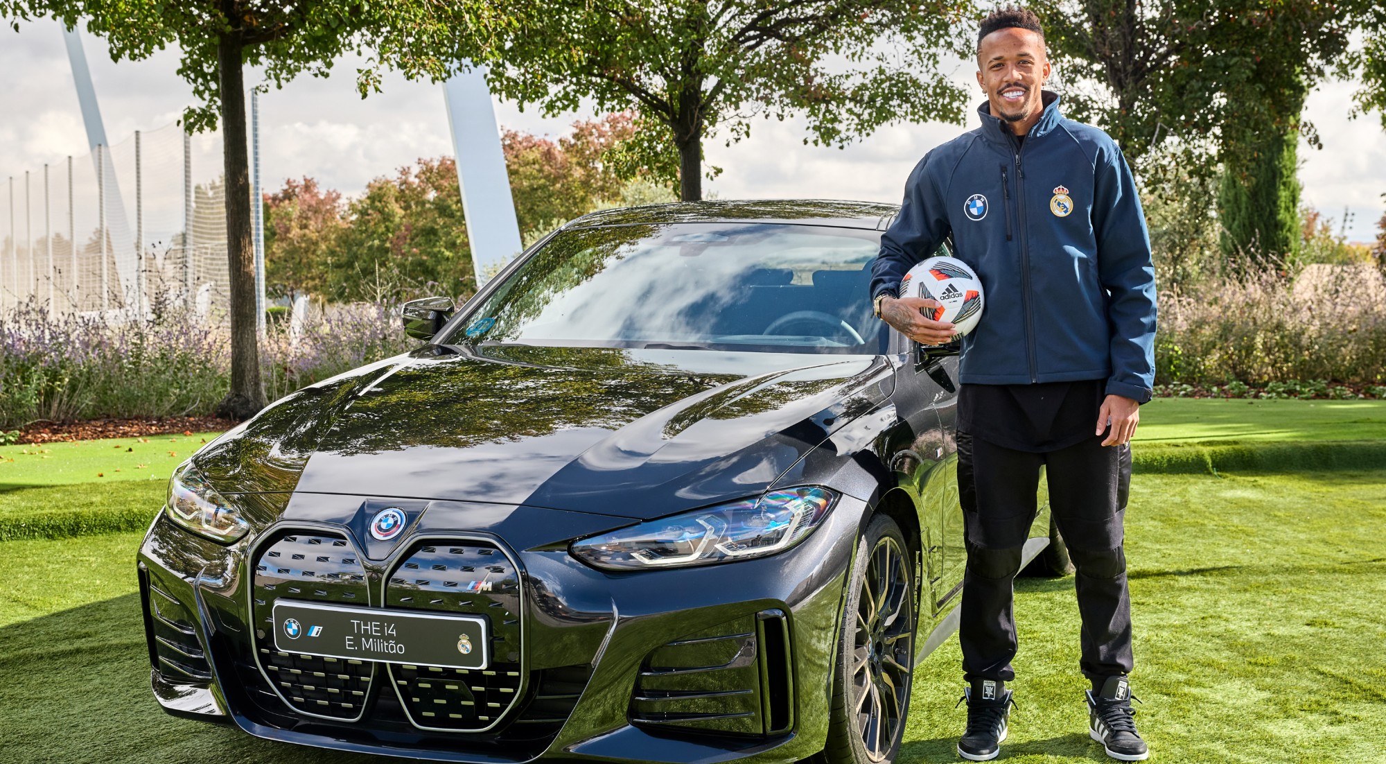 Militao // BMW i4