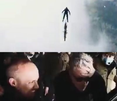 Tom Cruise salta moto