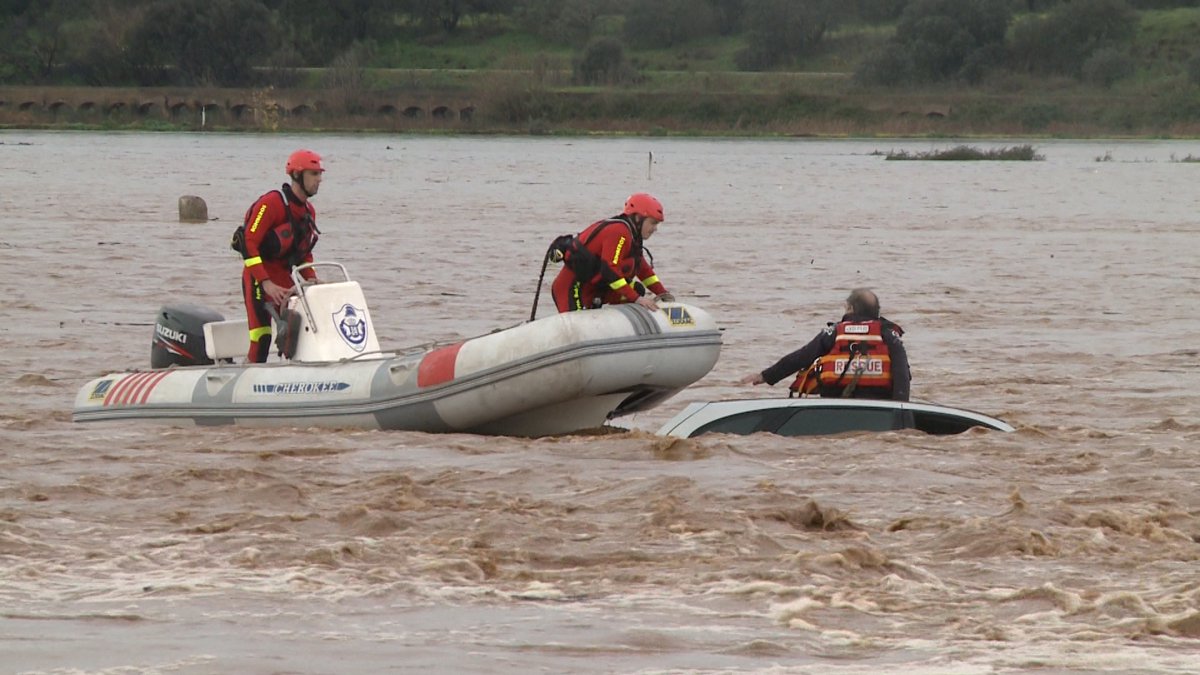 rescate coche inundaciones borrasca