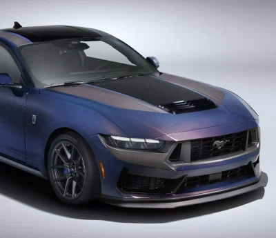 Ford Mustang Dark Horse