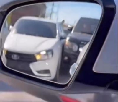 Hyundai vs Land Rover