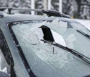 parabrisas coche hielo