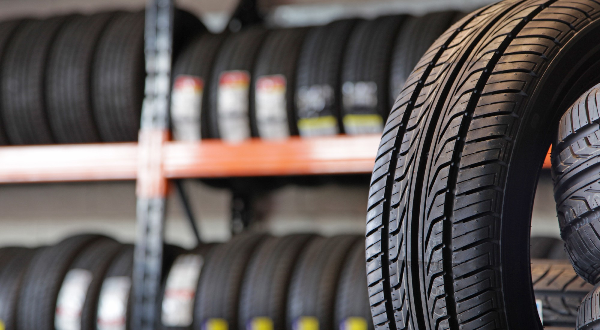 neumáticos diferentes ruedas