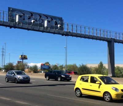 Panel luminoso con radar