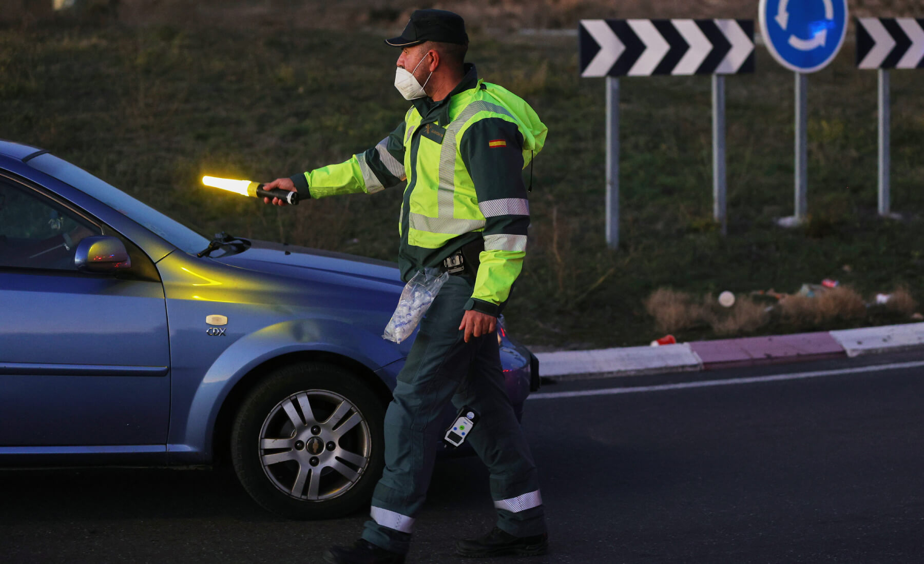 Las señales de los agentes de tráfico
