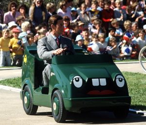 Garaje coches Rey Carlos Inglaterra