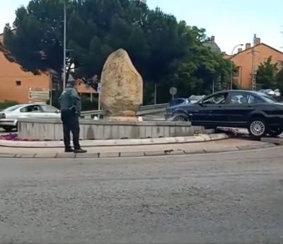 Hombre de 86 años rotonda