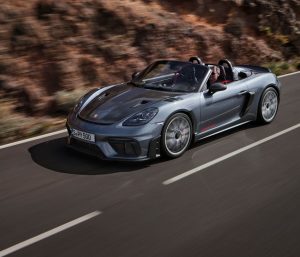 Porsche 718 Spyder RS