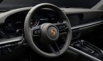 ¿Por qué los Porsche son los únicos coches que se arrancan con la mano izquierda?