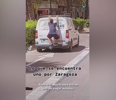 Se sube a una furgoneta