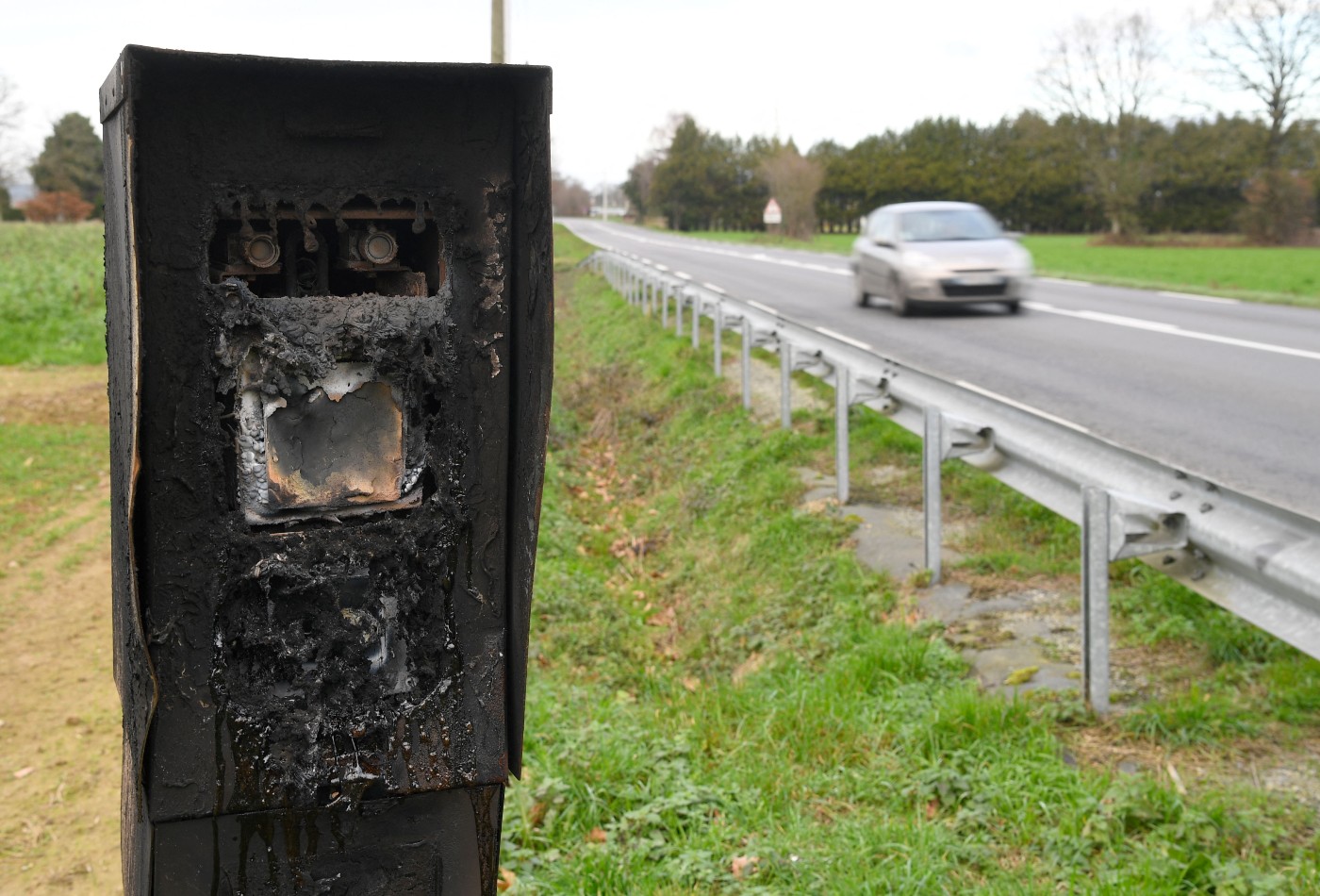 actos vandálicos radares