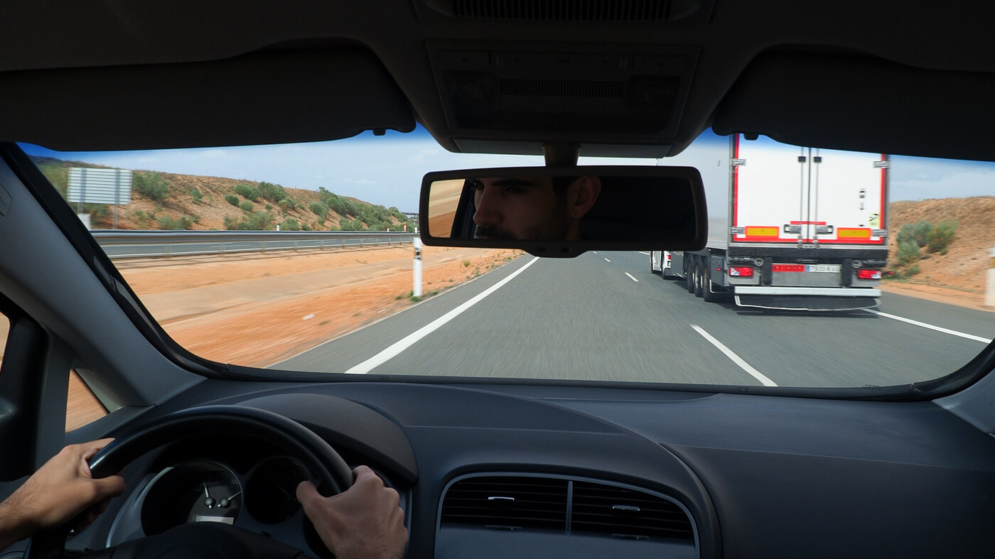 adelantamiento coche