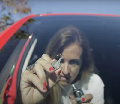 esmalte de uñas coche