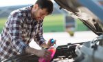 El líquido del coche que hay que revisar antes de que empiece el invierno