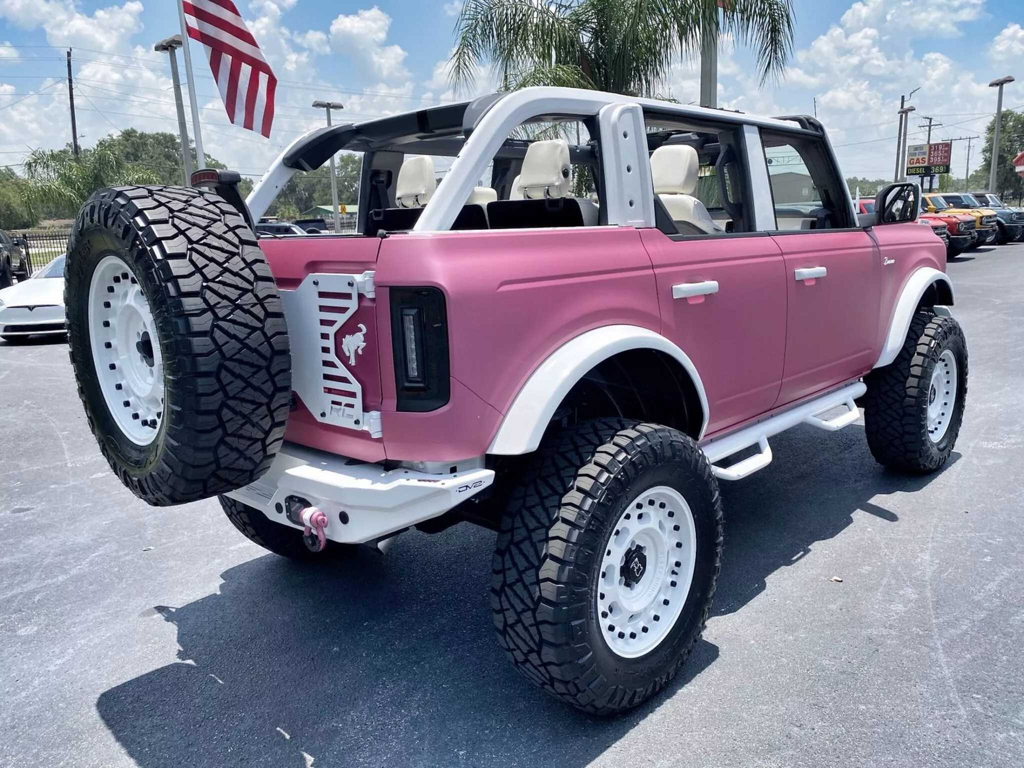 Ford Bronco de Barbie