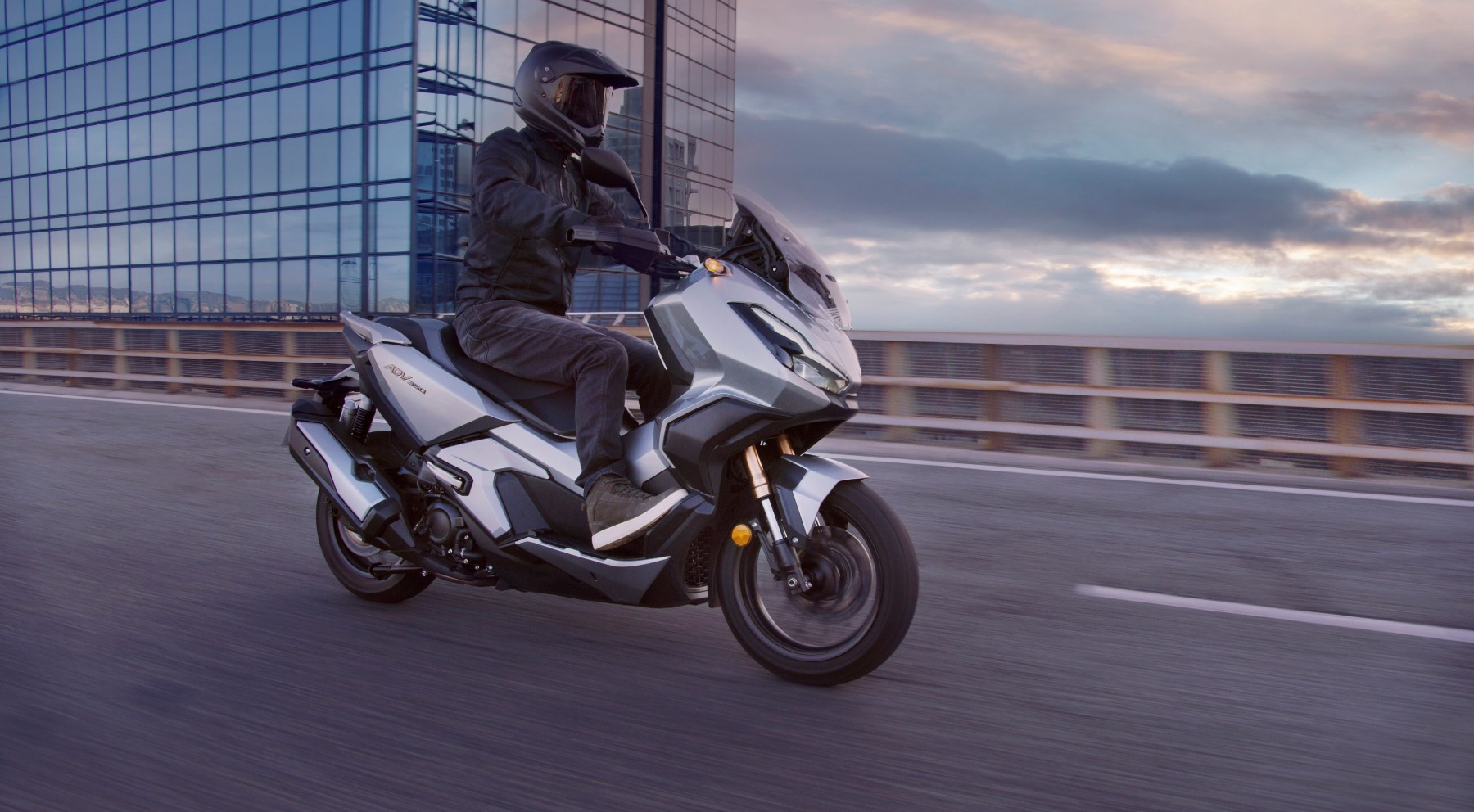 motos más vendidas junio