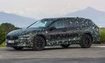 Skoda perfecciona el Superb añadiendo su primera versión microhíbrida