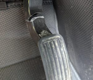 acelerador tesla averia